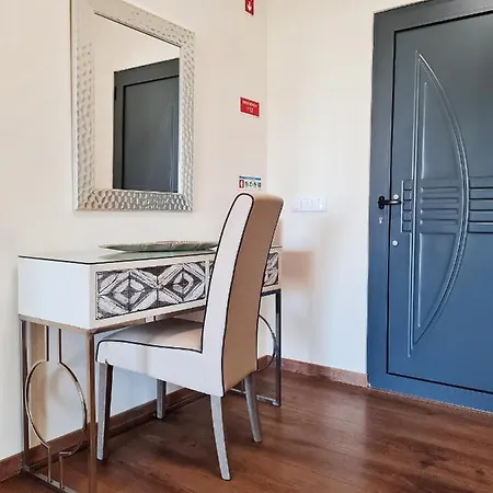 Vakantiehuis Casa Limão - Private Pool&garden - Beach&center 650m *