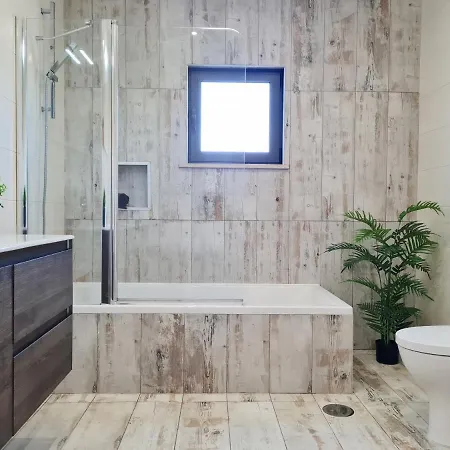 Casa Limao - Private Pool & Garden - & Center 650m * Καρβοέιρο