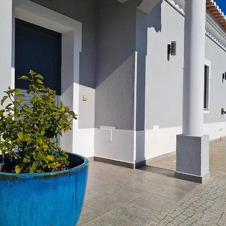 Casa Limão - Private Pool&garden - Beach&center 650m Vakantiehuis