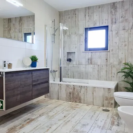 Casa Limao - Private Pool & Garden - & Center 650m كارفويرو