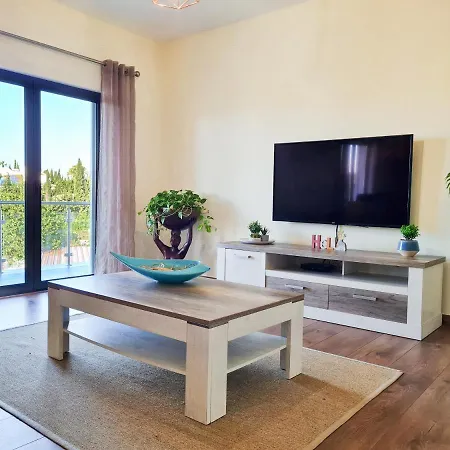 Holiday home Casa Limao - Private Pool & Garden - & Center 650m Carvoeiro (Lagoa)