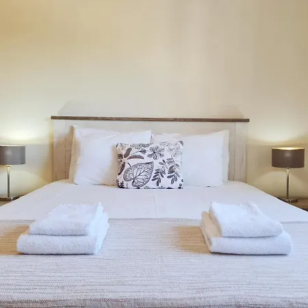 Holiday home Casa Limao - Private Pool & Garden - & Center 650m Carvoeiro (Lagoa)